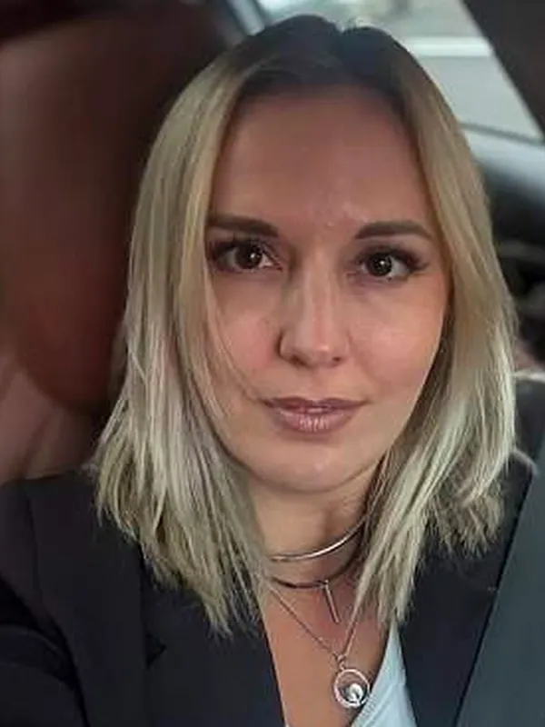Cécile, 44 ans, rencontre pour baiser à Amiens