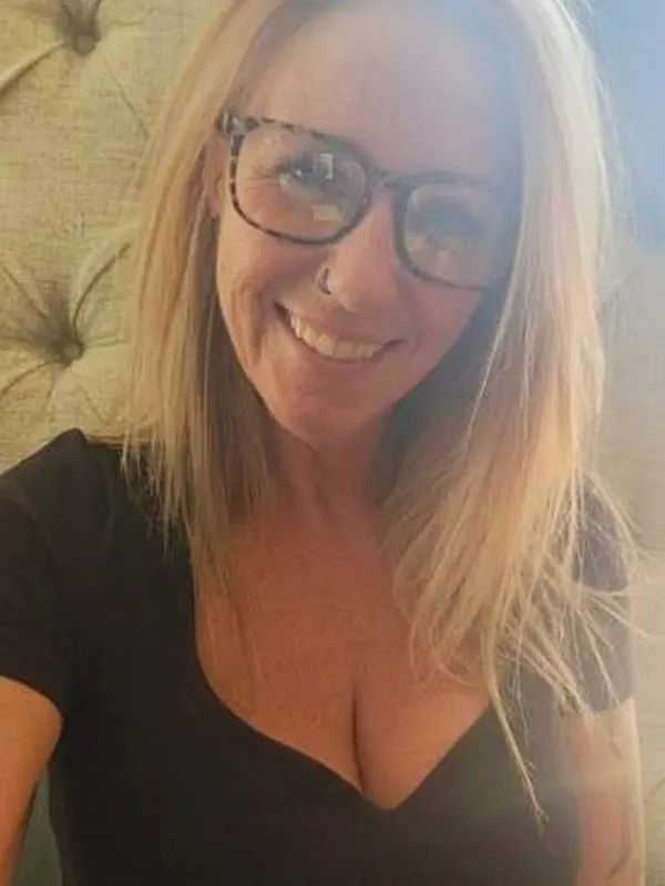 Rachel, 42 ans, rencontre pour baiser à Angers