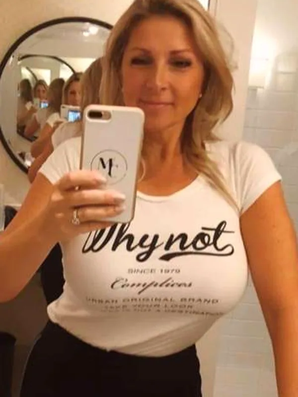 Lorraine, 53 ans, rencontre pour baiser à Annecy