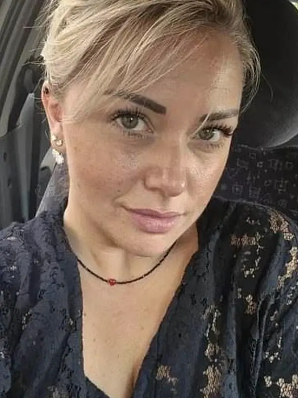 Clotilde, 47 ans, rencontre pour baiser à Avignon