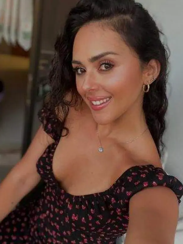 Jasmine, 24 ans, rencontre pour baiser à Brest