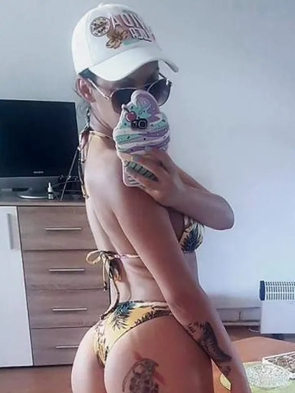 Célia, 29 ans, rencontre pour baiser à Limoges
