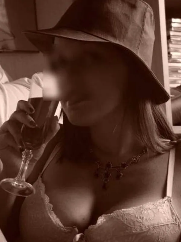 Annabelle, 36 ans, rencontre pour baiser à Perpignan